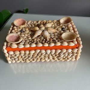 Vintage Seashell Trinket  Jewelry Box